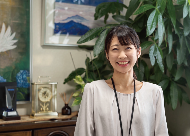 働く若手の目線